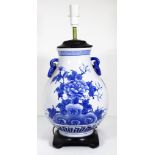 Large Chinese blue and white table lamp