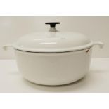 Large Le Creuset lidded oven pot