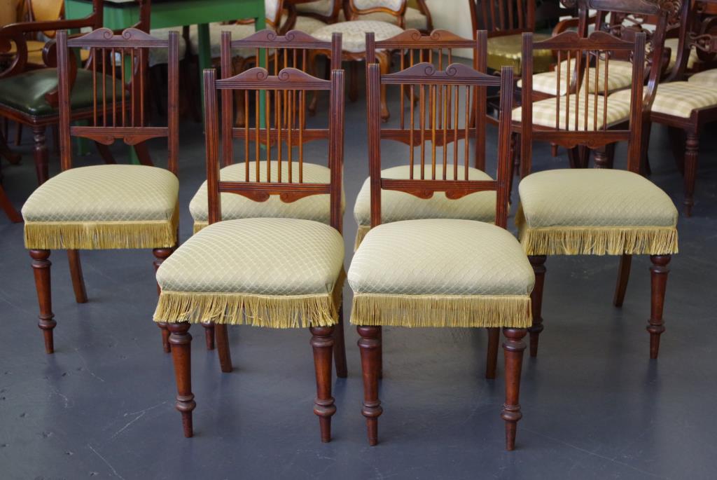 Set of 6 early 20th century spindle back chairs