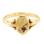 Antique 9ct yellow gold signet ring