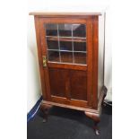 Vintage leadlight fronted cabinet