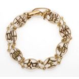 Oriental gold bracelet