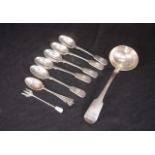 Set five George V sterling silver teaspoons
