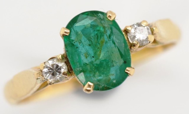 Emerald, diamond and 14ct gold ring