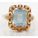 Gold and aquamarine ring