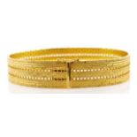 Textured 9ct yellow gold bracelet