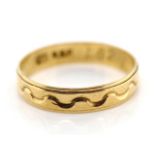 9ct yellow gold band