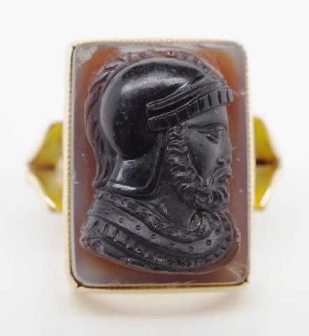 George V intaglio and 18ct yellow gold ring