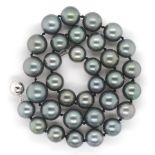 Tahitian pearl necklace