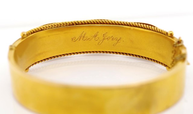 Antique Australian 9ct gold bangle - Image 5 of 6