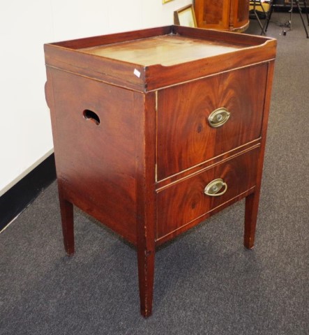 Georgian mahogany pot cupboard - Image 3 of 5