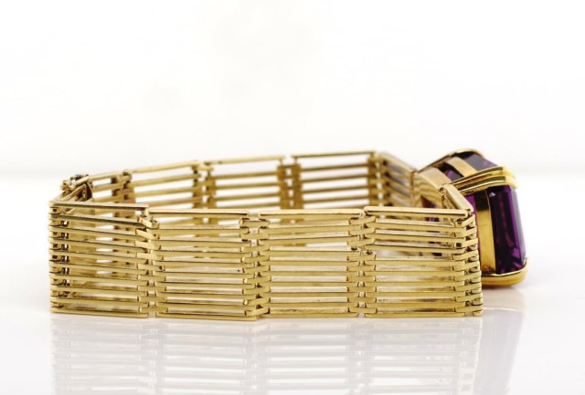 9ct yellow gold and amethyst bracelet - Image 5 of 5