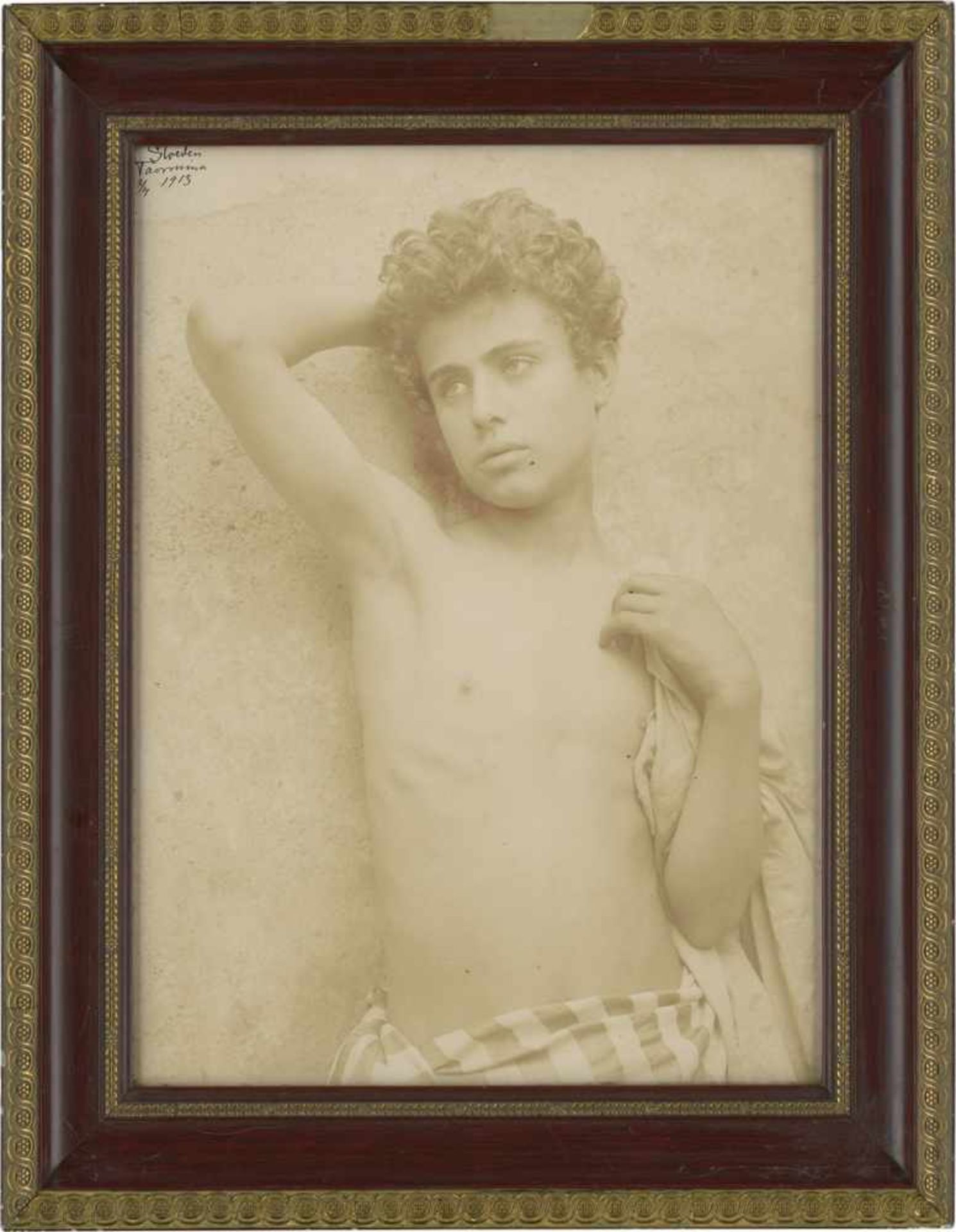 Gloeden, Wilhelm von: Portrait of a young boyPortrait of a young boy. Circa 1900. Large-format matte