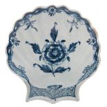 A Lowestoft blue and white pickle dish: of scallop shell form,
