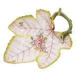 A Chelsea leaf-shaped dish: with stalk handle,