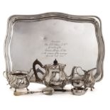 An Edward VII silver three-piece tea service, maker Edward Barnard & Sons Ltd, London,