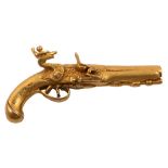 A miniature 9ct gold model of a flintlock pistol, London 1969:, 7.7grams, 4cm long.