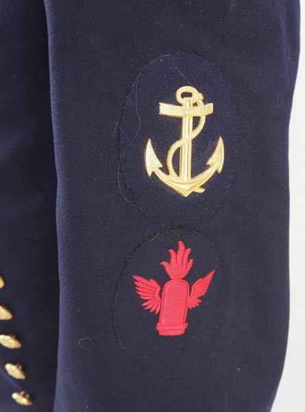 4.1.) Uniformen / Kopfbedeckungen Kriegsmarine: Jacke und Tellermütze eines Bootsmannsmaats der - Image 2 of 8