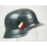 4.1.) Uniformen / Kopfbedeckungen Luftwaffe: Stahlhelm M42.Originaler Helm mit sauberem Innenfutter,