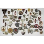 1.2.) Deutsches Reich (1933-45) Lot von über 50 Nadeln / Pins.Diverse, teils emailliert.Zustand: