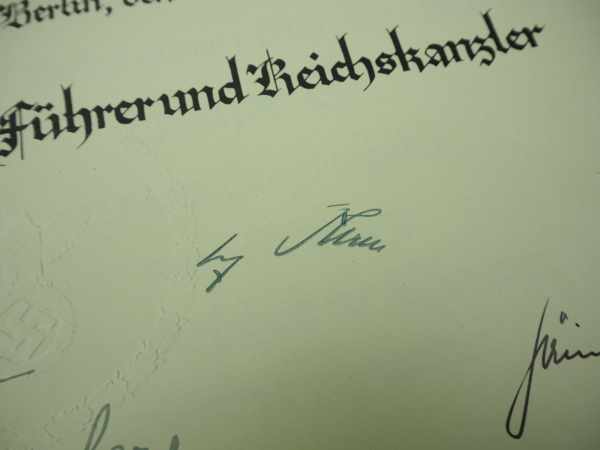 3.1.) Urkunden / Dokumente Urkundengruppe eines Oberst Sonderstellung bei K.G. "Hindenburg" / - Image 2 of 3
