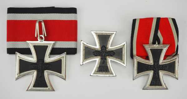 1.3.) Bundesrepublik Deutschland und DDR 1957er: Lot Eiserne Kreuze.1.) Ritterkreuz des Eisernen