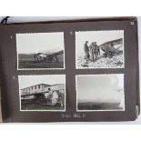 3.2.) Fotos / Postkarten Fotoalbum - Segelfliegerei der 1930er Jahre.Beschabter Einband, Bindung