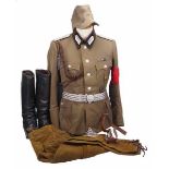 4.1.) Uniformen / Kopfbedeckungen RAD: Uniform eines Oberfeldmeisters in der Reichsleitung.1.)