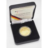 7.4.) Münzen Goldmünze - 100 Euro - Luthergedenkstätten Eisleben und Wittenberg.Gold, 1/2 Unze (15,