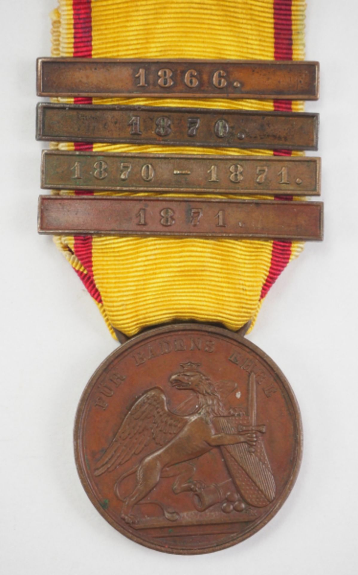 1.1.) Kaiserreich (bis 1933) Baden: Feldzugsmedaille mit 4 Gefechtsspangen.Bronze, am Bande, mit den