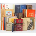 6.1.) Literatur Lot militärhistorischer Literatur.Diverse, u.a. auch Mein Kampf, Zigarettenbilder