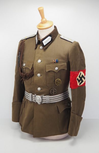 4.1.) Uniformen / Kopfbedeckungen RAD: Dienstrock eines Oberfeldmeisters in der Reichsleitung.1.)