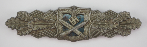 1.2.) Deutsches Reich (1933-45) Nahkampfspange, in Bronze.Zink, Reste der Bronzierung,