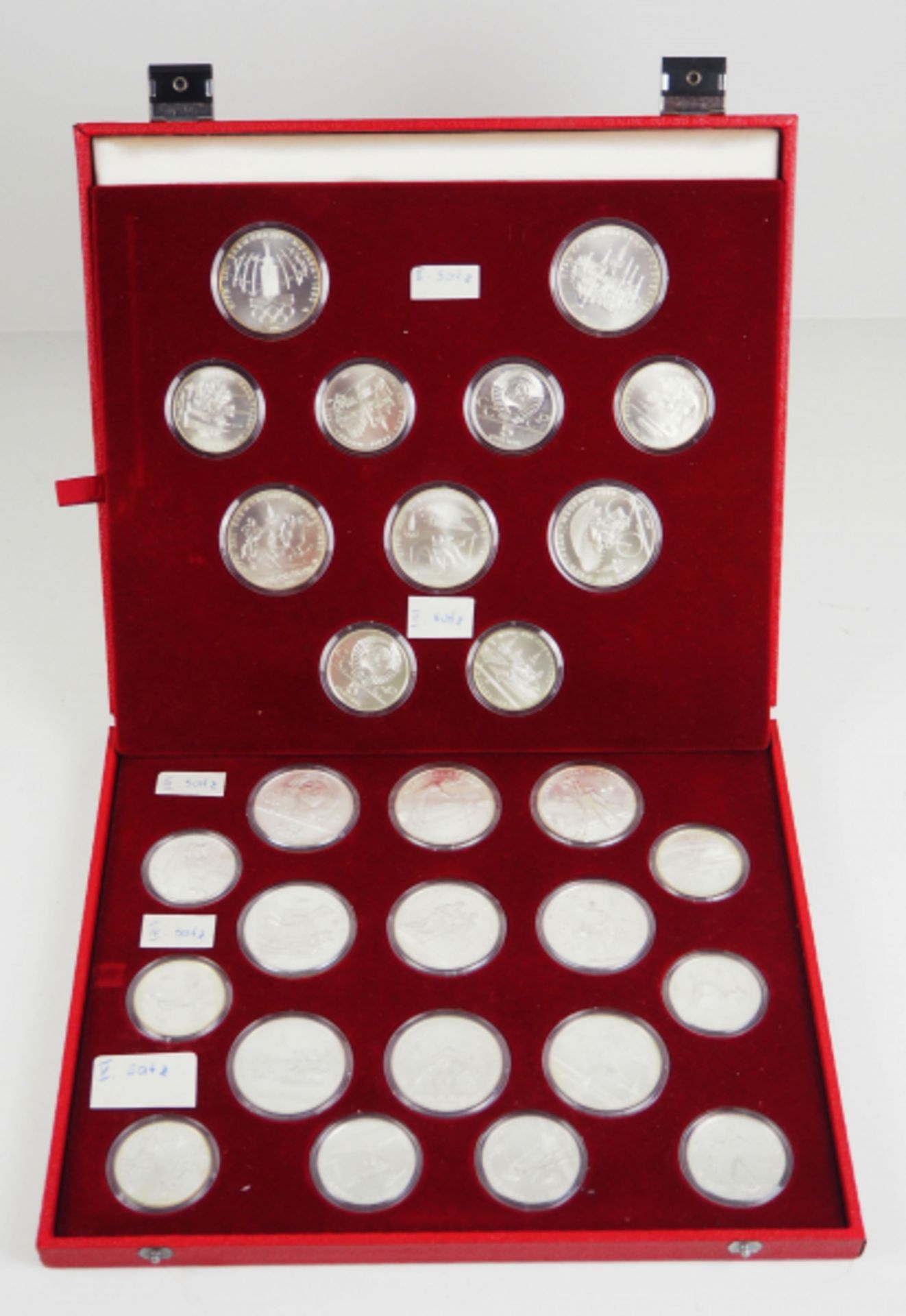 7.4.) Münzen Olympia - Moskau 1980 - Münzensatz.Je Silber Münzen zu 5 bzw. 10 Rubel, gekapselt, im