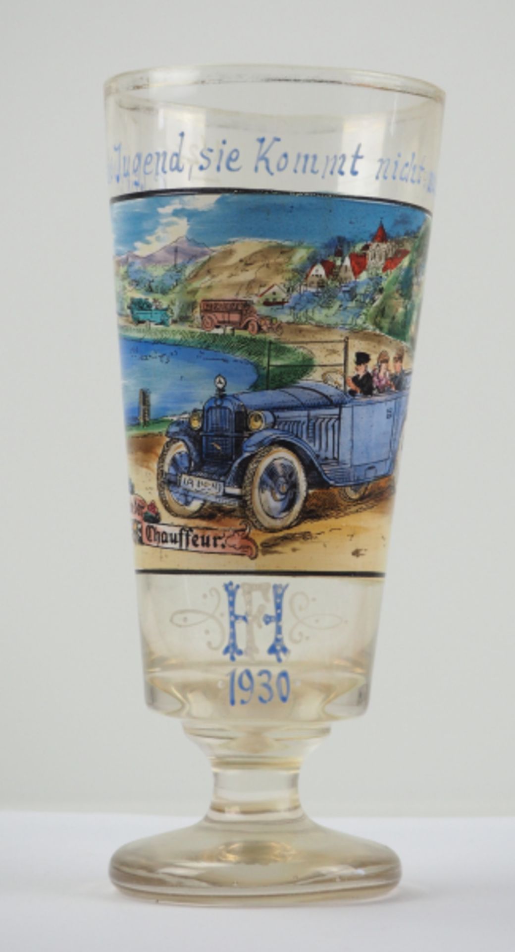 7.1.) Historica Chauffeur Glas-Pokal.Farbloses Glas, Automobil-Motiv, Sinnspruch "Schön ist die