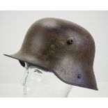 4.1.) Uniformen / Kopfbedeckungen Stahlhelm M16.Erdfarbene Lackierung, mit Knopf 91, im Nacken