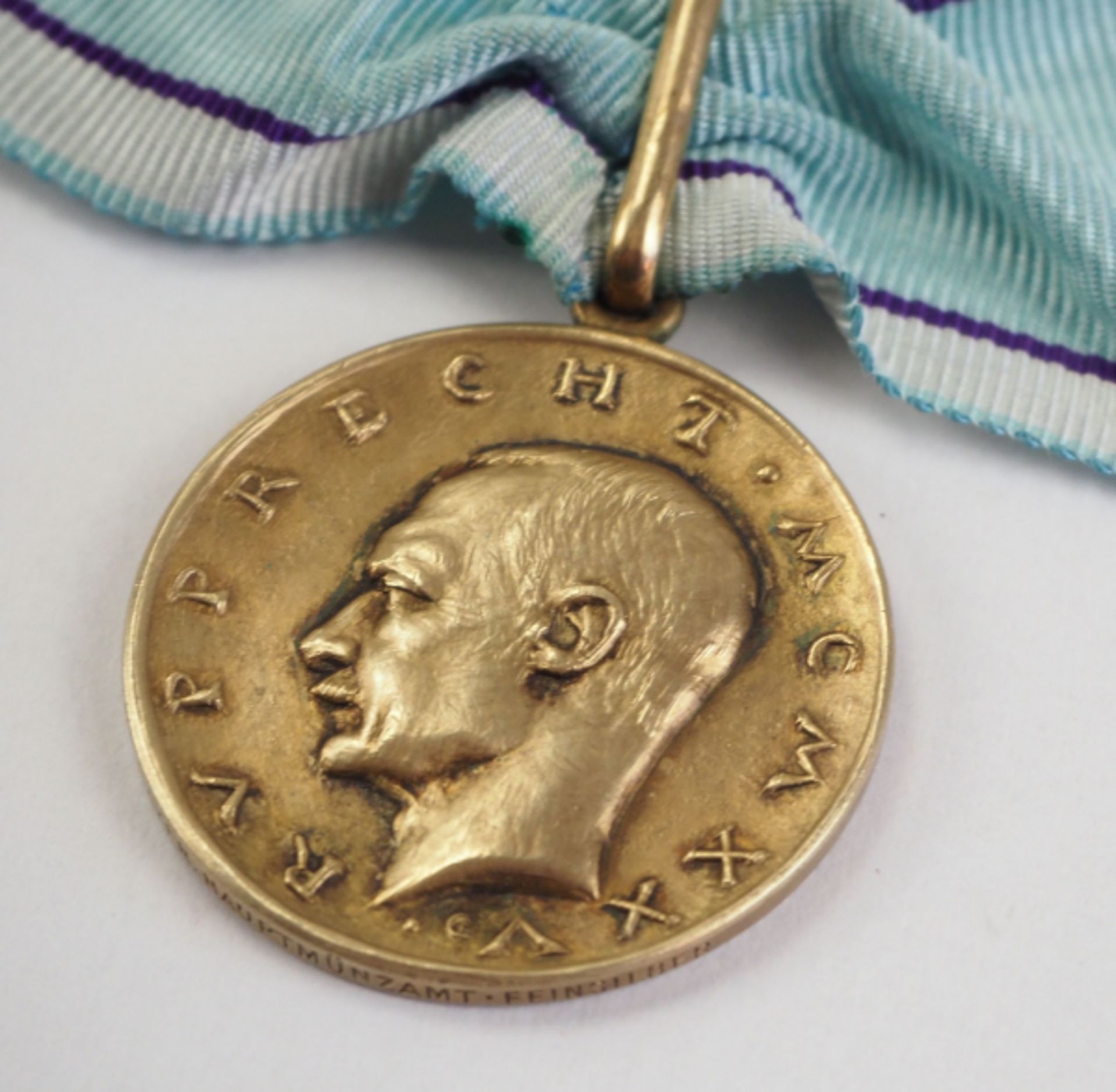 1.1.) Kaiserreich (bis 1933) Bayern: Kronprinz Rupprecht-Medaille, Vergoldet.Silber vergoldet, im - Image 2 of 5