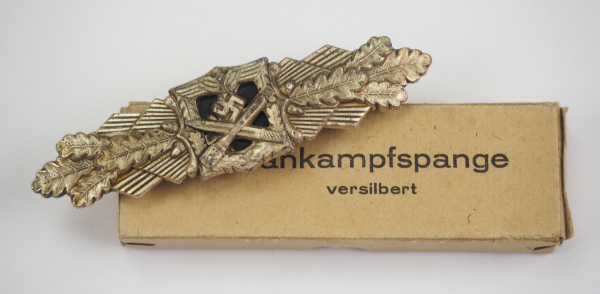 1.2.) Deutsches Reich (1933-45) Nahkampfspange, in Silber, im Etui - FLL.Zink versilbert, mit