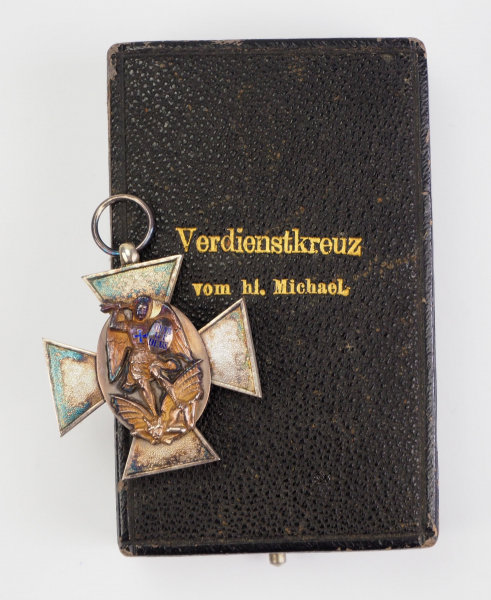 1.1.) Kaiserreich (bis 1933) Bayern: Verdienstorden vom hl. Michael, Verdienstkreuz, im Etui.Silber,