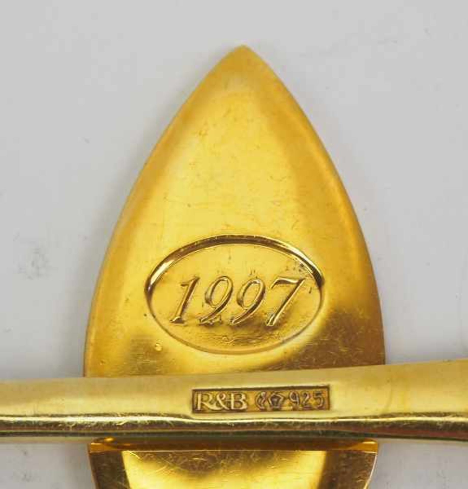 7.5.) SilberSilber Jahreslöffel für 1970 und 1997.Je Silber vergoldet, gepunzt R&B, Halbmond, Krone, - Image 3 of 3