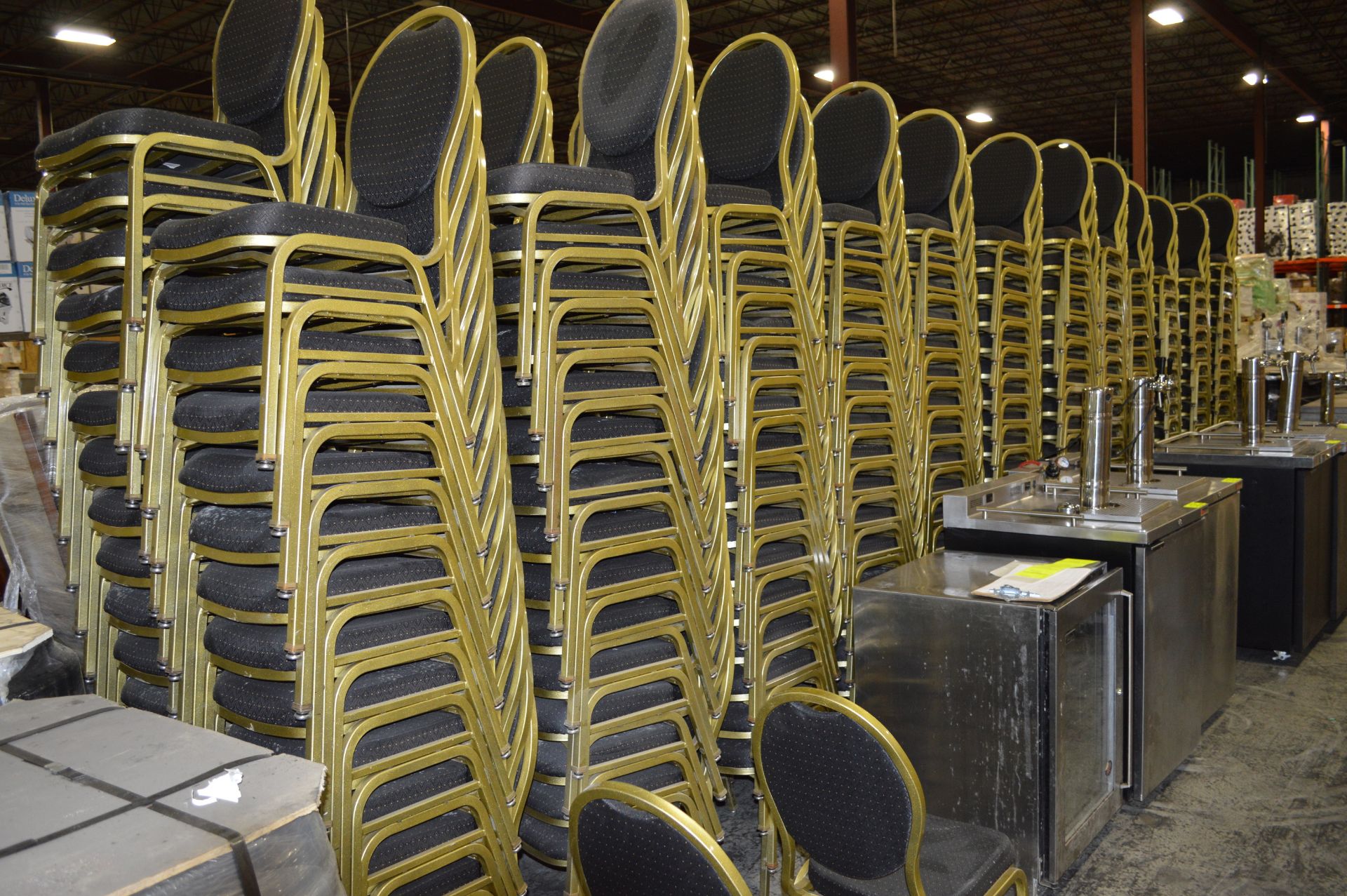 BANQUET METAL STACK CHAIRS-BLACK FABRIC-GOLD FRAME - Image 5 of 6