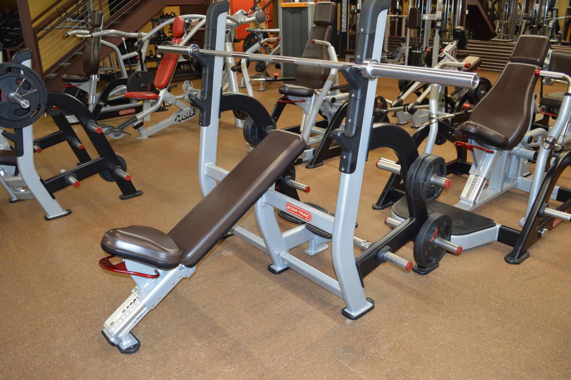 Incline Bench