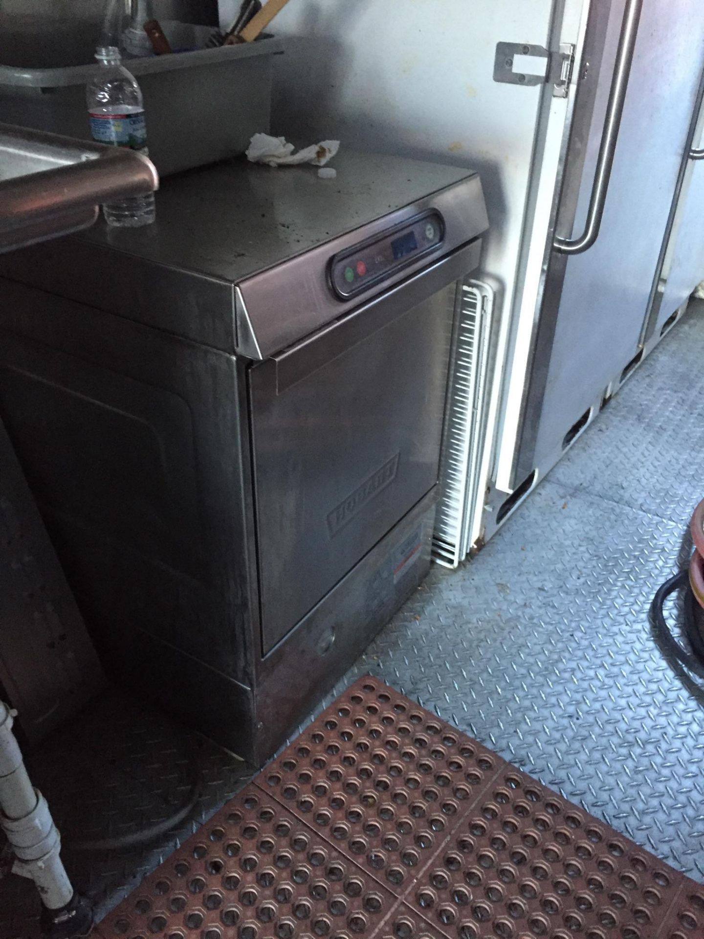 Complete 22 foot Mobile Concession Kitchen and trailer - Image 3 of 10