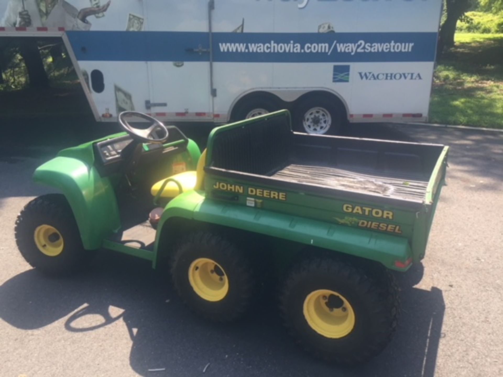 John Deere Gator - Image 3 of 6