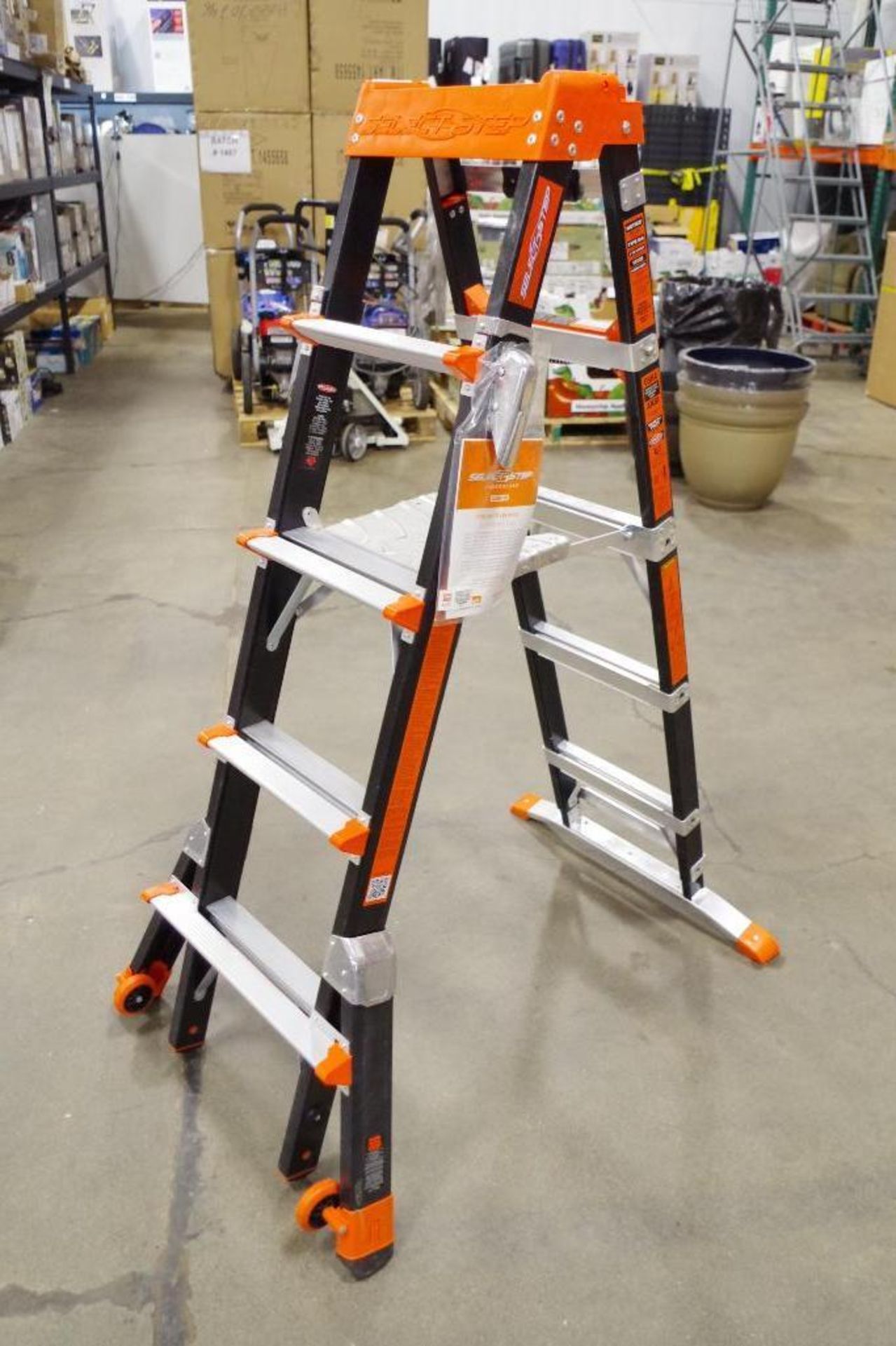 NEW LITTLE GIANT 5' to 8' Special Duty Step Ladder - Image 7 of 7