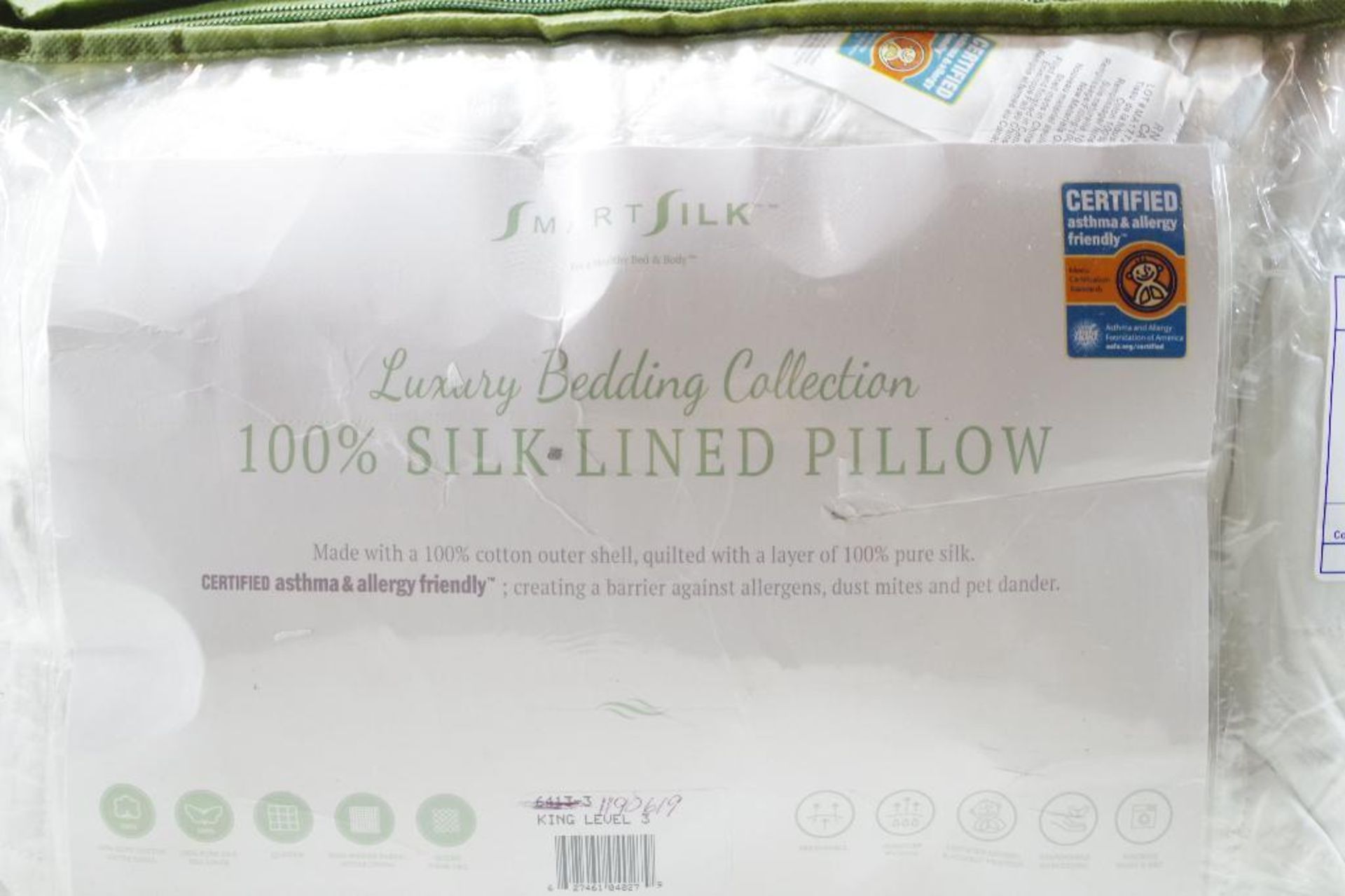 SMART SILK King 100% Silk Lined Pillow, Store Return - Image 2 of 3
