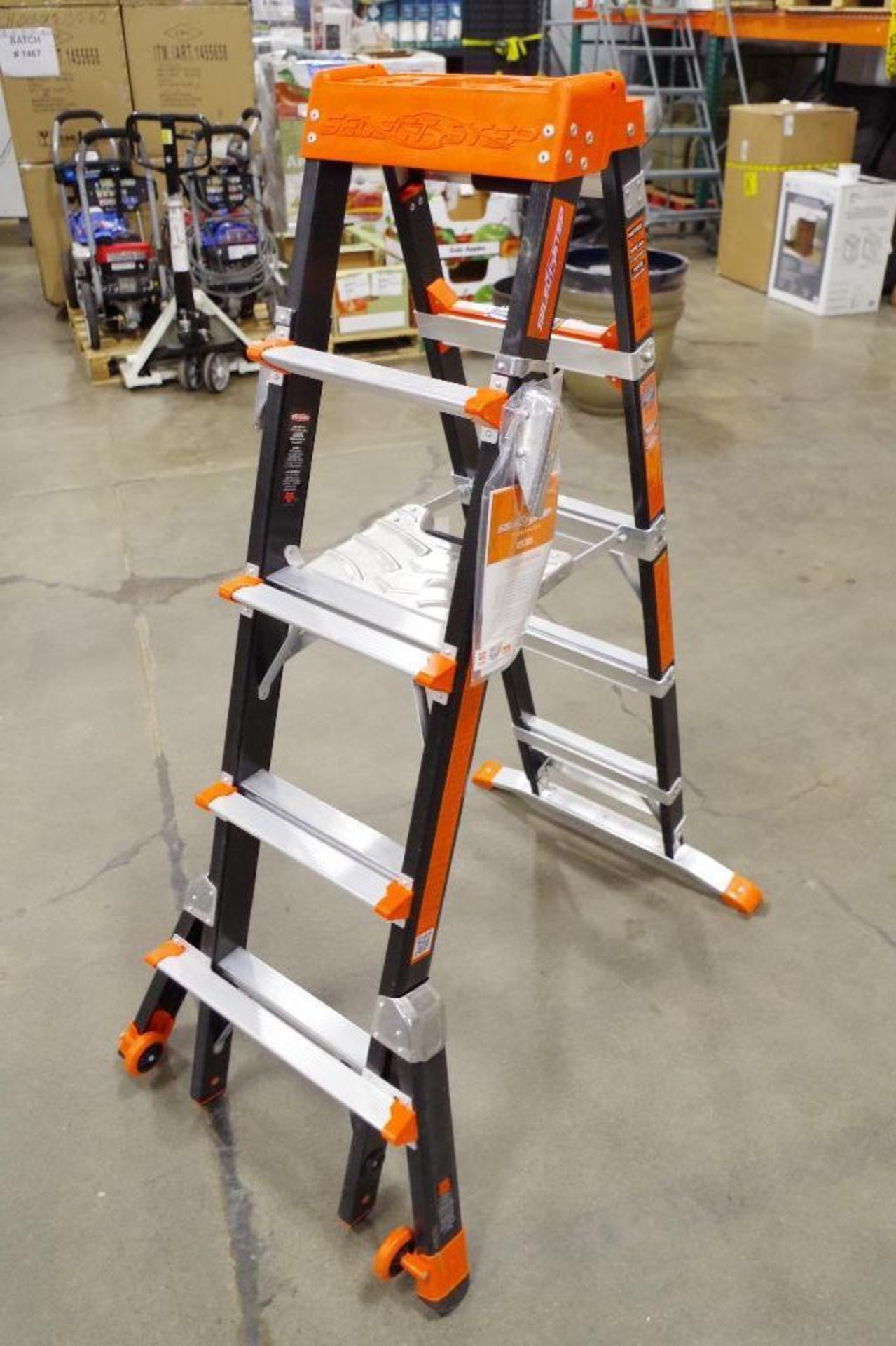 NEW LITTLE GIANT 5' to 8' Special Duty Step Ladder