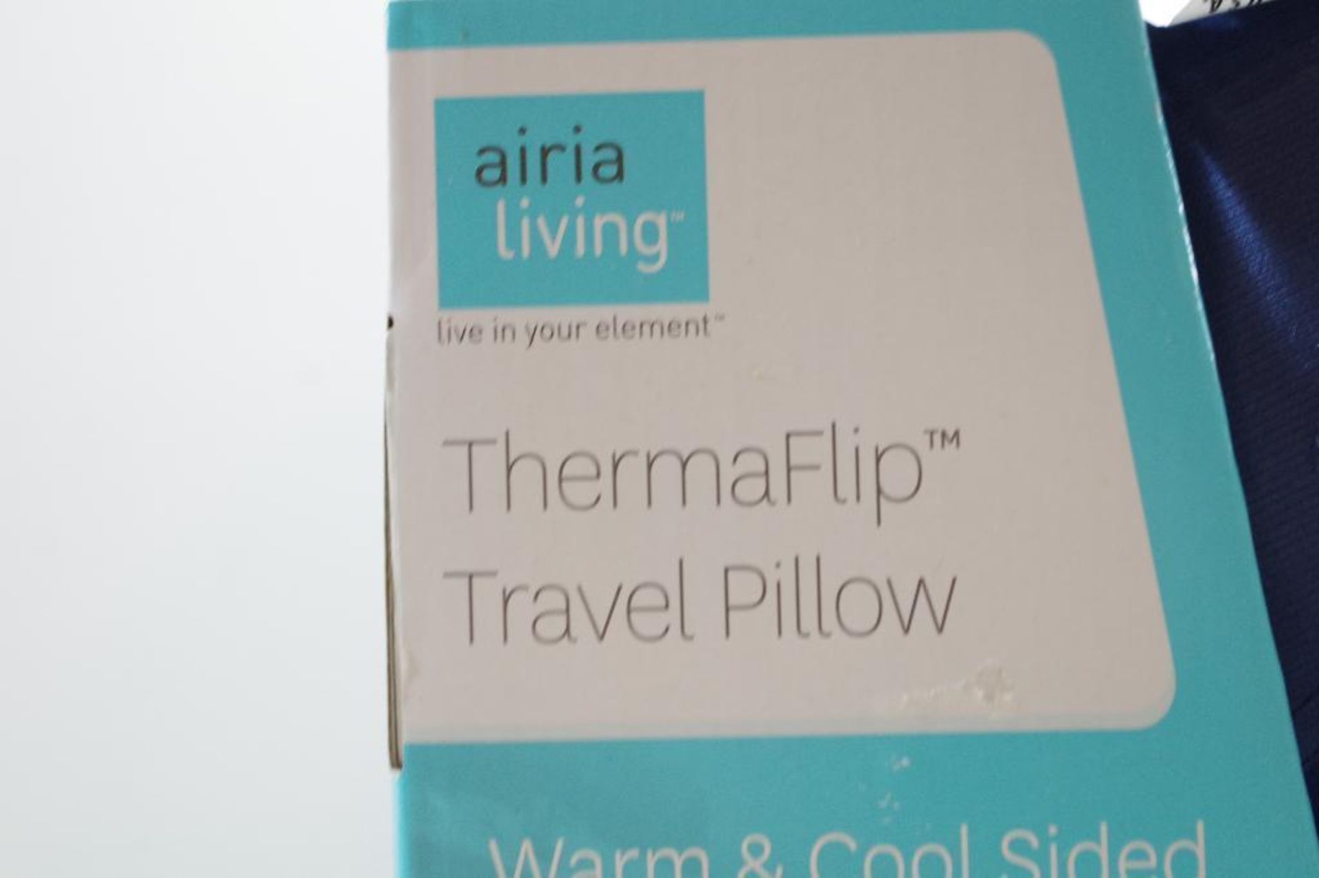 AIRIA LIVING ThermaFlip Travel Pillow Warm & Cool Sided (Store Return) - Image 2 of 2
