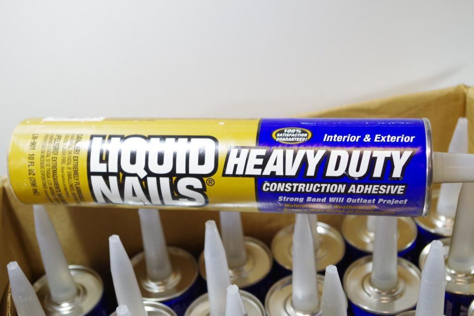 [24] LIQUID NAILS Heavy Duty Multi-Purpose Construction Adhesive (1 Box of 24) - Image 4 of 5