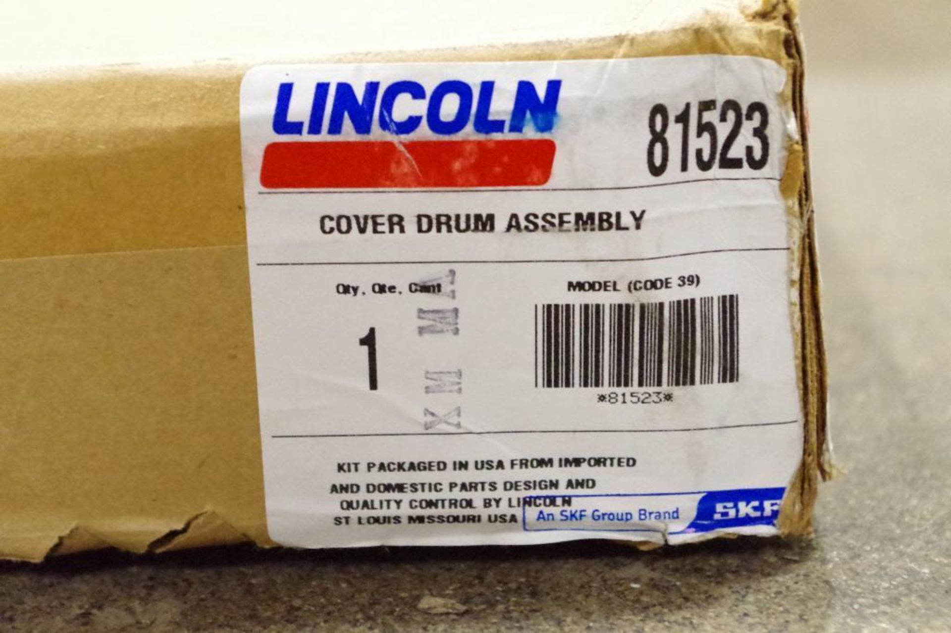 [1] NEW LINCOLN Drum Pump M/N 926-1 & [1] NEW LINCOLN Cover Drum Assembly M/N 81523 - Image 4 of 5